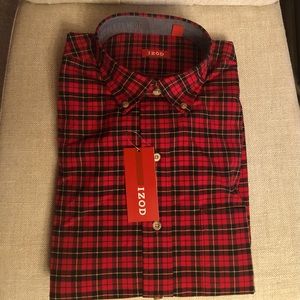 Men’s Izod Long-sleeved Shirt